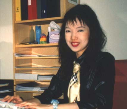 office4.jpg (21607 bytes)